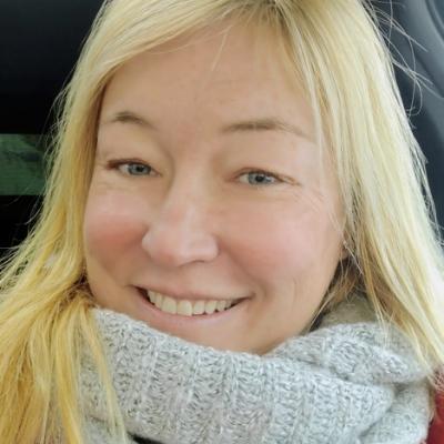 juliebrownskibeat@qlub.social